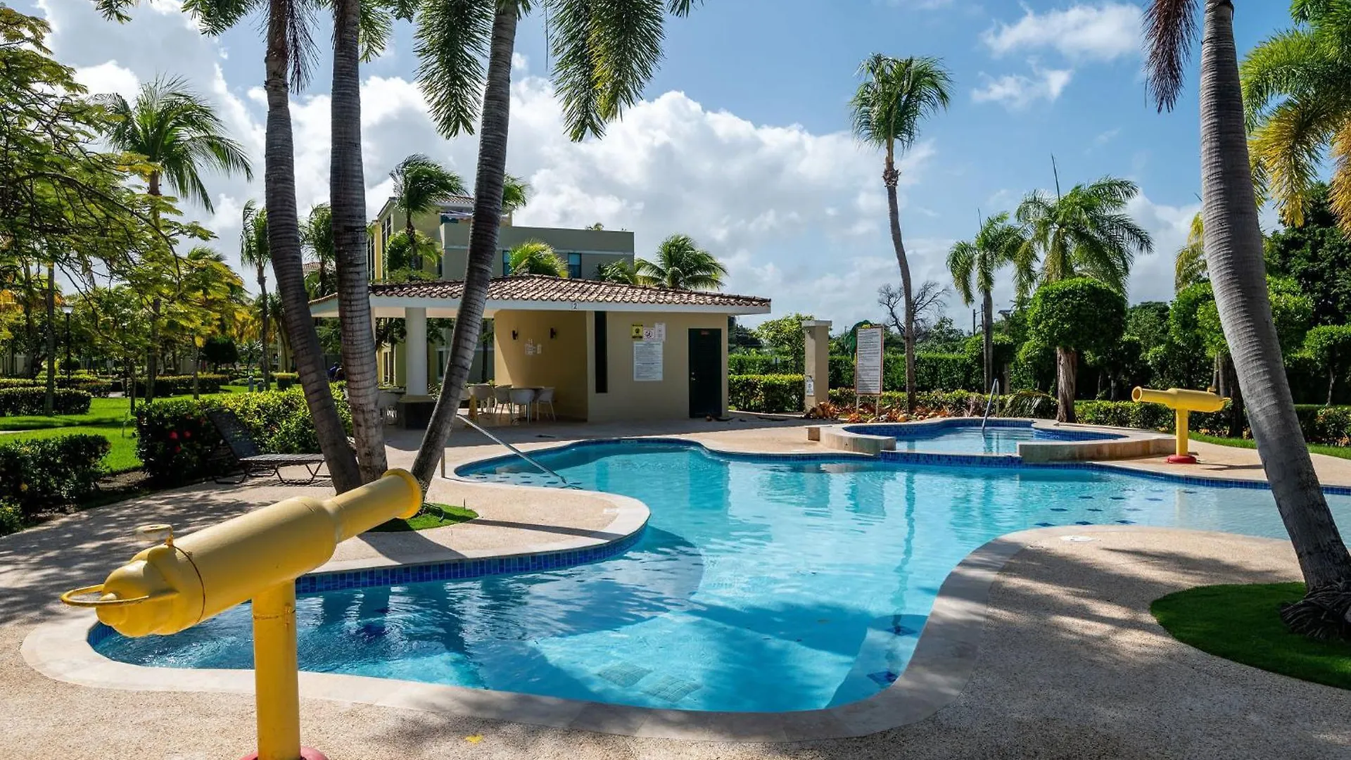 Paradise At Aquatika Poolfront With Private Beach Vieques  Apartment Vieques (Loiza)