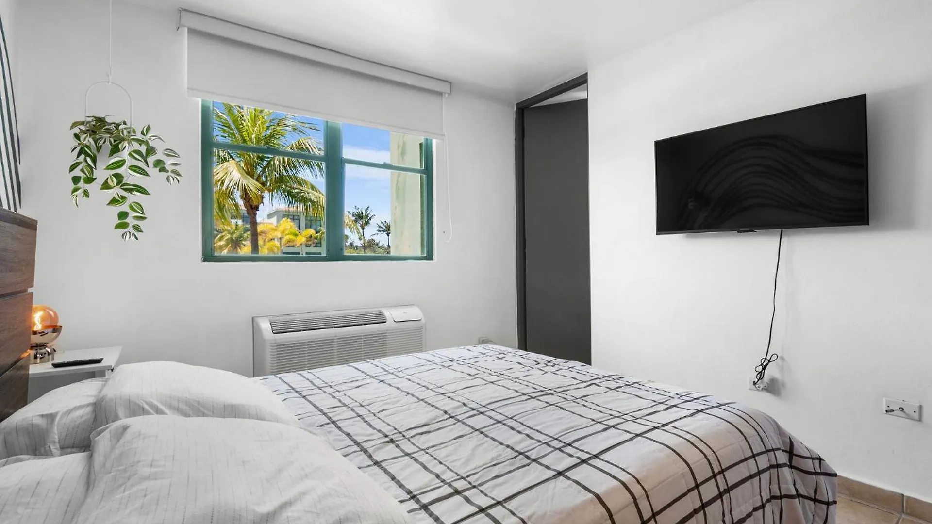 Apartment Paradise At Aquatika Poolfront With Private Beach Vieques